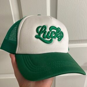 Trucker hat